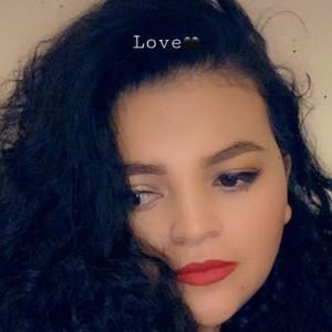 Meet your Posher, Karla